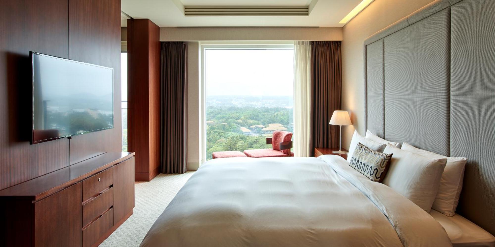 Haevichi Hotel & Resort Jeju Seogwipo Exterior photo